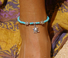 Load image into Gallery viewer, Luna