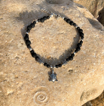 Load image into Gallery viewer, Luna