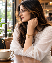 Load image into Gallery viewer, Gold Turtle Charm Bracelet (BR-73)

