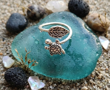 Load image into Gallery viewer, Silver Stainless Steel Adjustable Turtle Leaf Ring, Tarnish-Free Nature Inspired Jewelry (BR-15)
