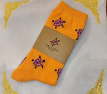 Load image into Gallery viewer, Turtle Socks
