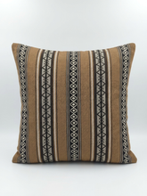 Load image into Gallery viewer, TF-4 Pillow Cover Omani Style
