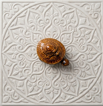 Load image into Gallery viewer, TV-30 Movable Ceramic Turtle Figurine
