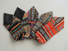 Load image into Gallery viewer, Traditional Omani Bottle Cover
