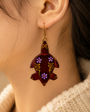 Load image into Gallery viewer, Hand Painted Turtle Earrings (E-16)
