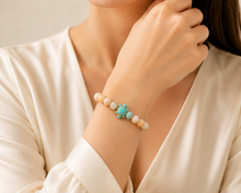 Load image into Gallery viewer, Turtle Charm Beaded  Bracelet (BR-60)

