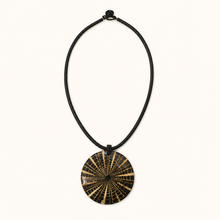 Load image into Gallery viewer, Sunburst Shell Pendant Necklace (N-39 T-8)
