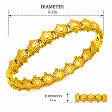 Load image into Gallery viewer, Gold Turtle Bangle Link Bracelet (BR-54)
