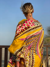 Load image into Gallery viewer, Beach Poncho with tassels
