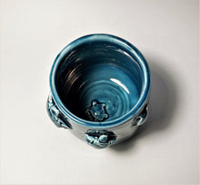 Load image into Gallery viewer, Turtle Glass
