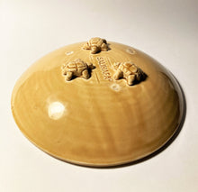 Load image into Gallery viewer, Turtle Soap Dish
